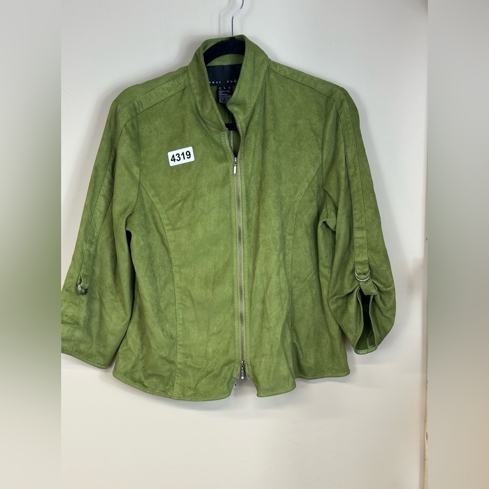 Yansi fugal large green top 21-1/2 p2p 23 length great preowned condition